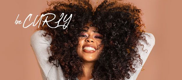 El método "Curly Girl" con cosmética natural: rizos naturales bonitos