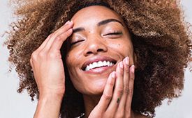 5 masažnih koraka za zatezanje kože lica