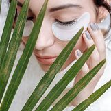 Naturlig ögonvård för huden runt ögonen