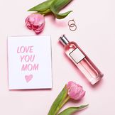 Naturalne perfumy z okazji dnia Matki