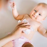 Reinigung für Babys Windelbereich