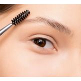 Natural Products for Eyelashes & Brows 