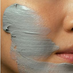 MÁDARA Organic Skincare Creamy Clay AHA Peel maszk