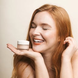 Natural Foundation Powder with Amber SPF 15 - 633 Petals of Sakura