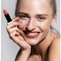 UOGA UOGA Nourishing Sheer Lipstick - 612 Fireberry