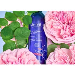 Melvita Agua floral de rosas