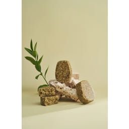 URANG Mugwort Soothing Family szilárd sampon - 120 g