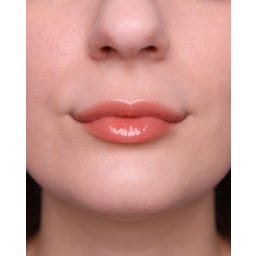 puroBIO cosmetics Balmygloss - 01 peach nude