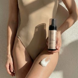 JOIK Organic Sunless Tan Self Tan Foam - Medium Dark