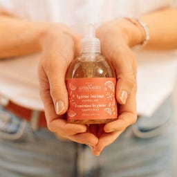 MaterNatura Feminine Hygiene Grapefruit - 250 ml