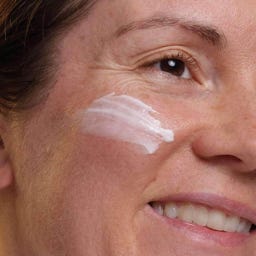 Evolve Organic Beauty Nightly Renew Facial Cream