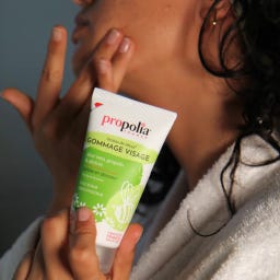 Propolia Face Scrub - 50 ml