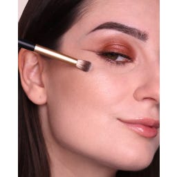 puroBIO Cosmetics Velvet Touch Compact Highlighter - 01 Soft Pearl - vegan