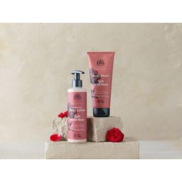 Urtekram Soft Wild Rose Body Care Gift Box - 1 set