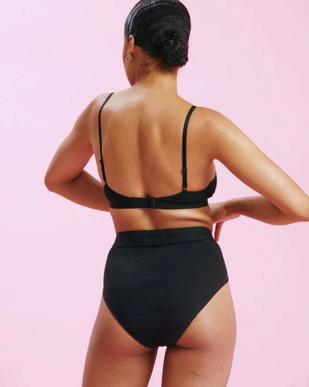 https://ec.nice-cdn.com/upload/image/product/large/default/the-female-company-period-underwear-high-waist-basic-black-normal-56-2113449-en.jpg